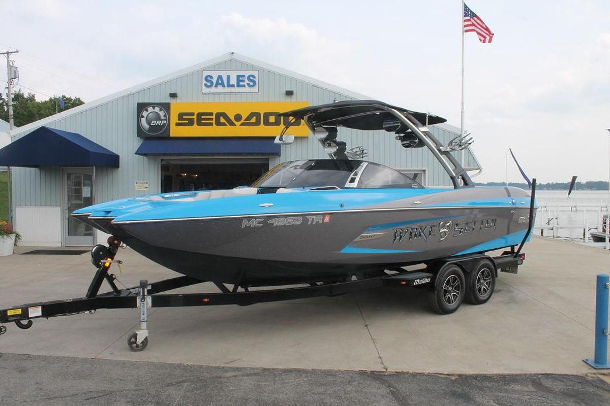 Used 2013 Malibu Boats Wakesetter 24 MXZ
