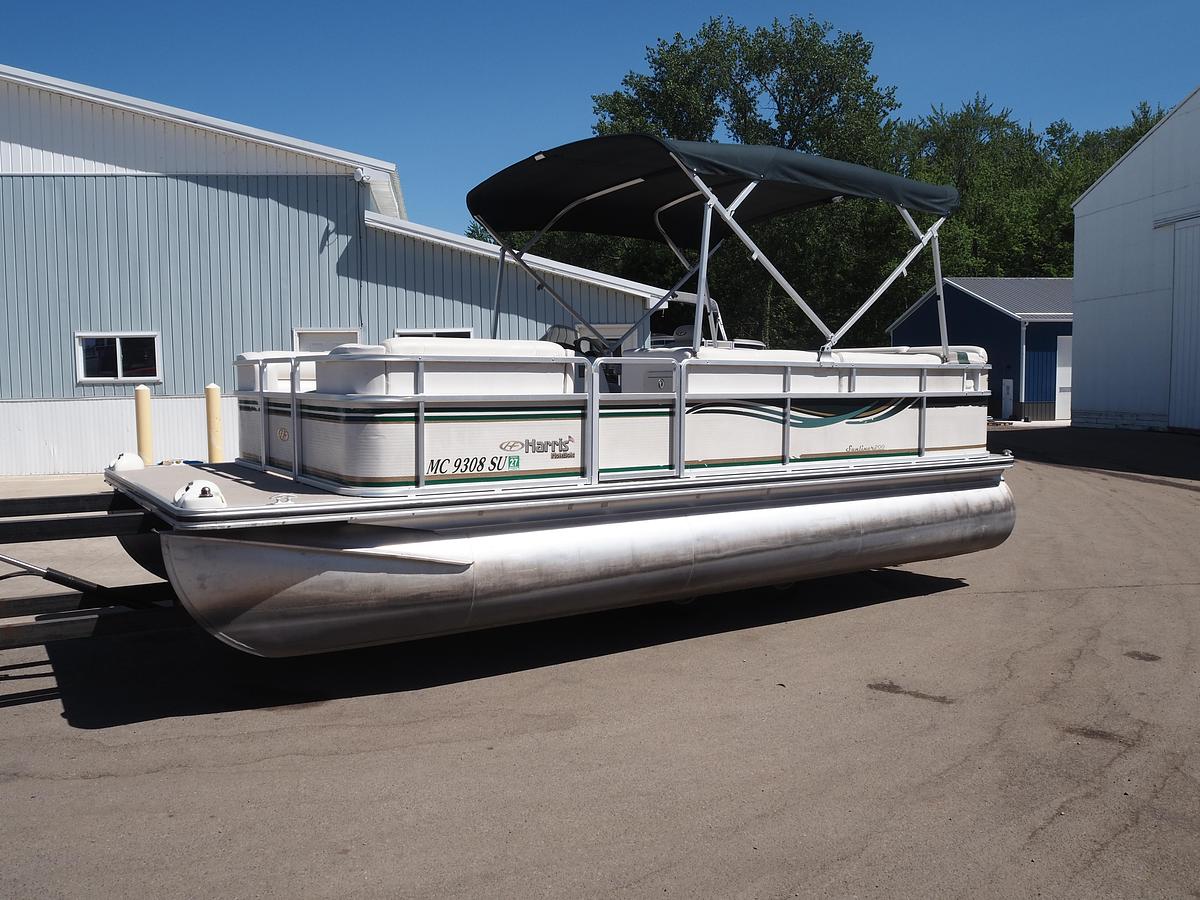 Used 2005 Harris Sunliner 200