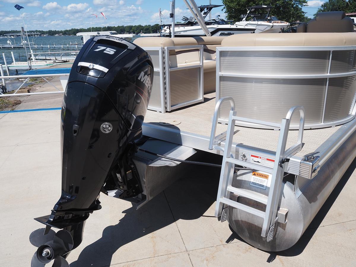 Used 2019 BENNINGTON 21 SSR