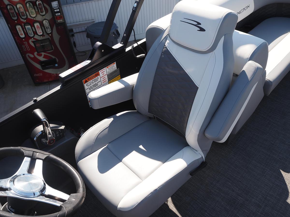 Used 2024 BENNINGTON 22SSR SPS