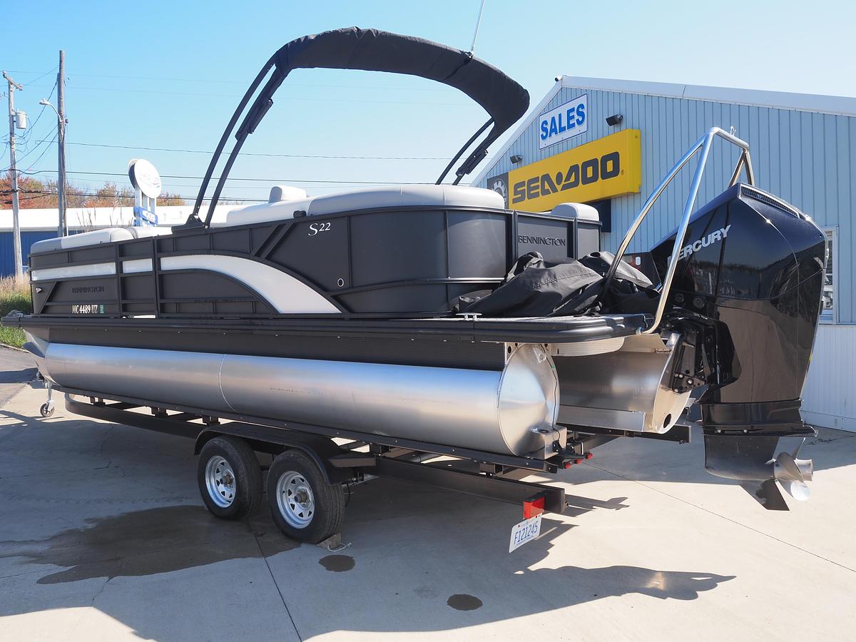 Used 2024 BENNINGTON 22SSR SPS