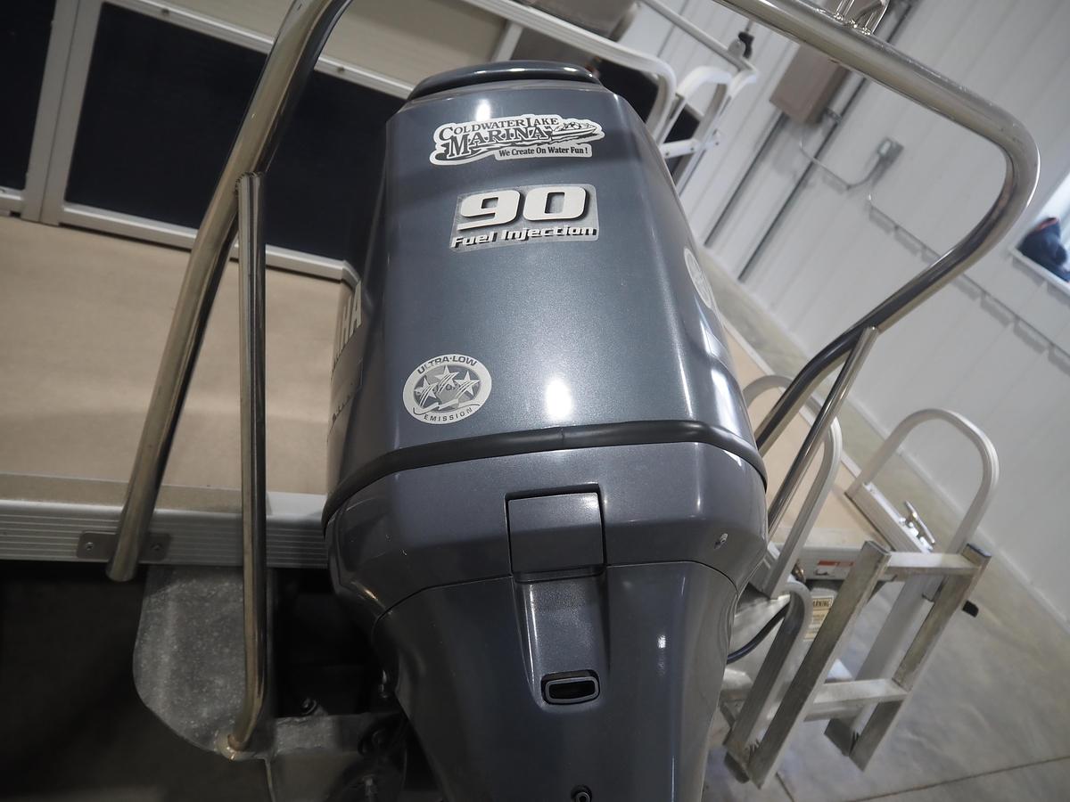 Used 2015 Bennington 20SLX