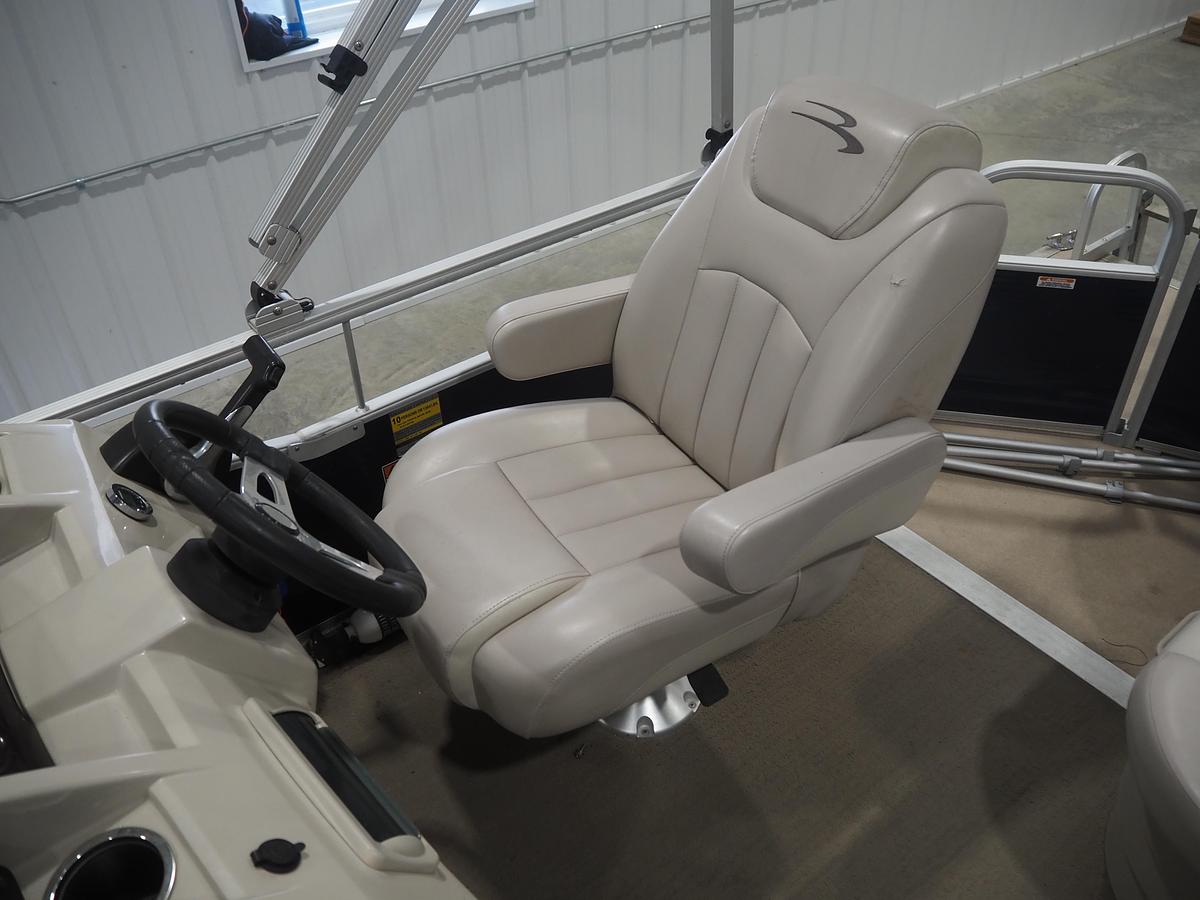 Used 2015 Bennington 20SLX