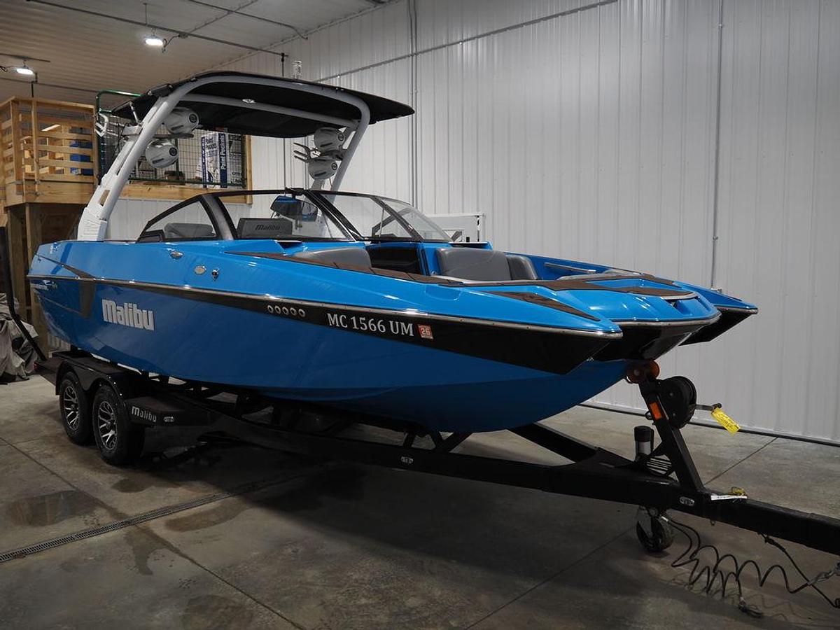 Used 2020 Malibu Boats 22 MXZ
