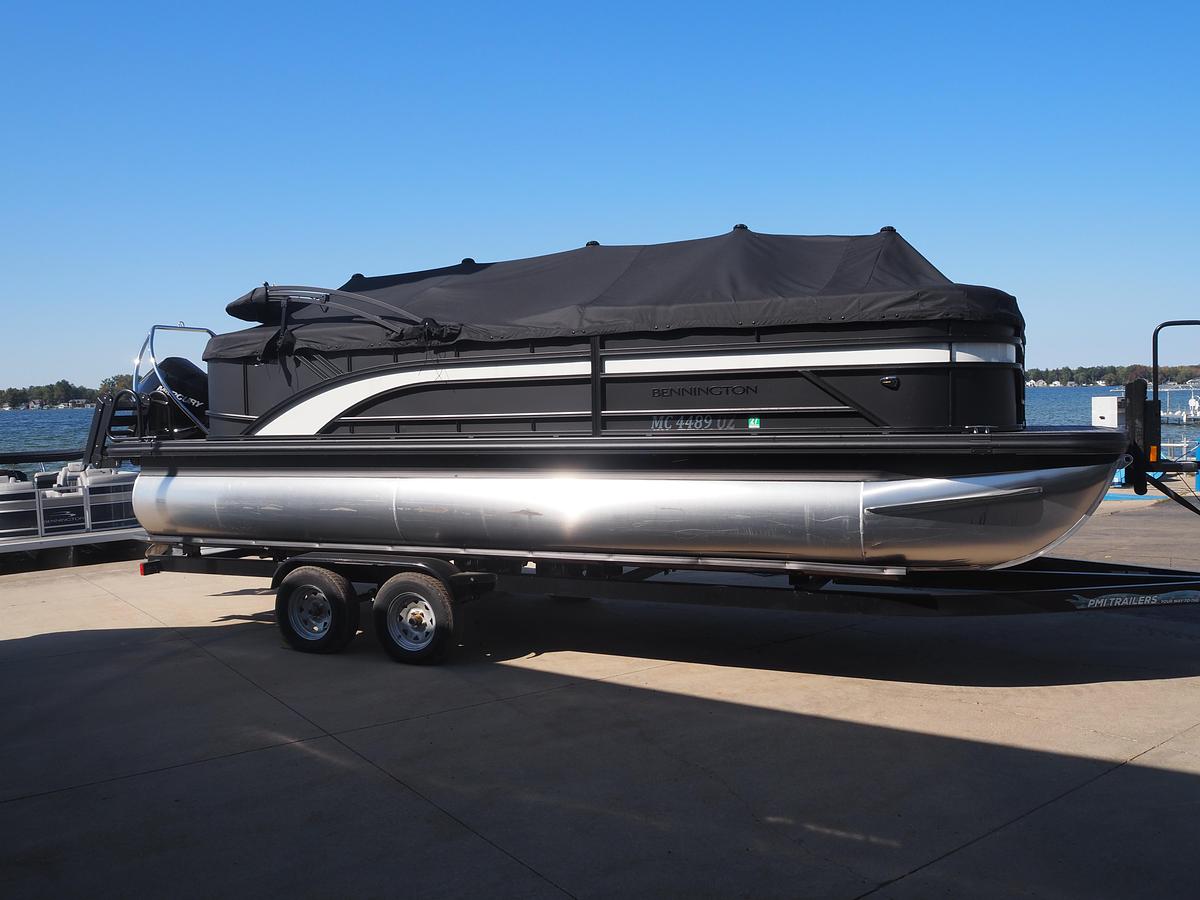 Used 2024 BENNINGTON 22SSR SPS