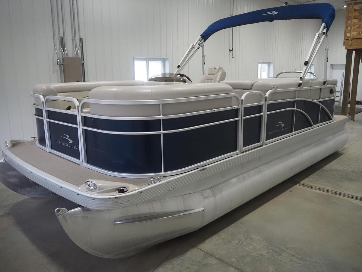 Used 2015 Bennington 20SLX