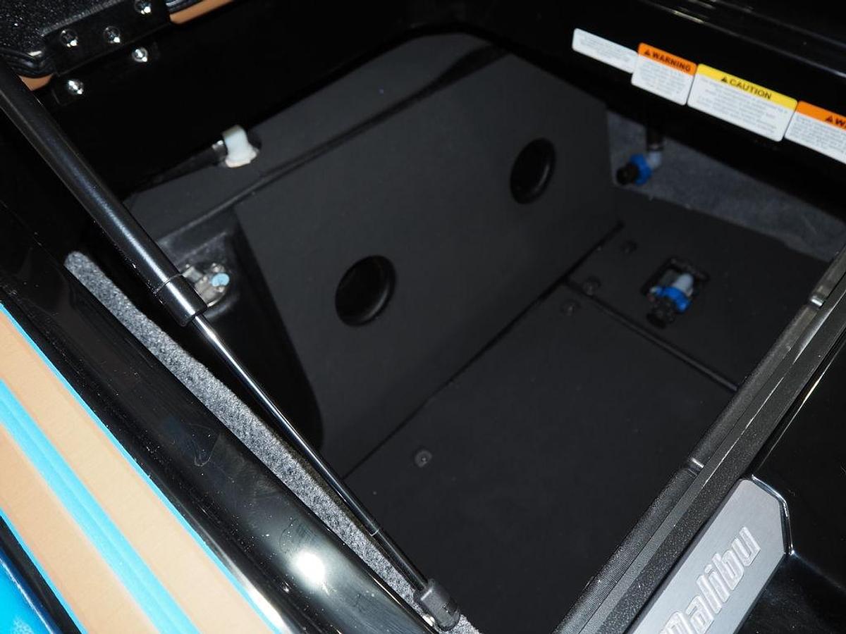 2026 Malibu Boats 22 LSV