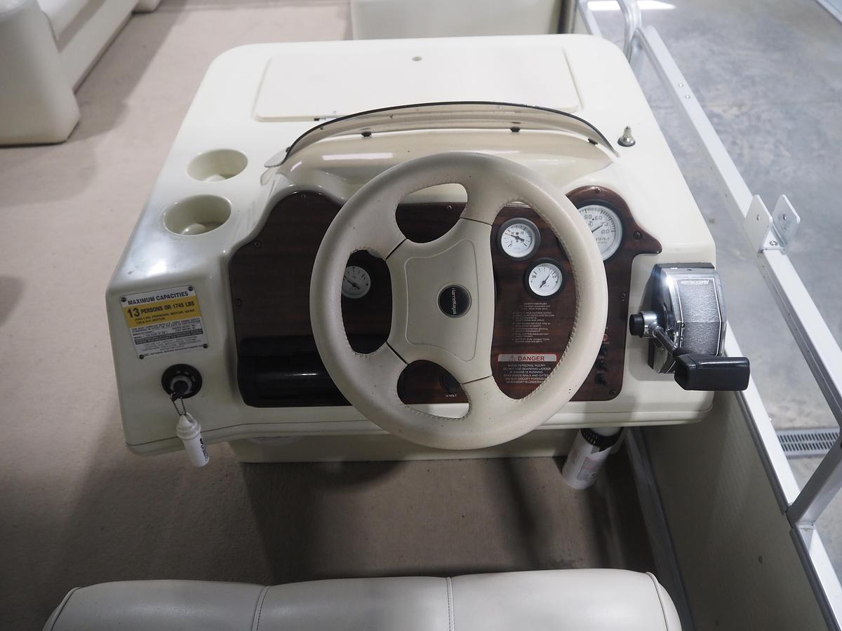 Used Harris Super Sunliner 220