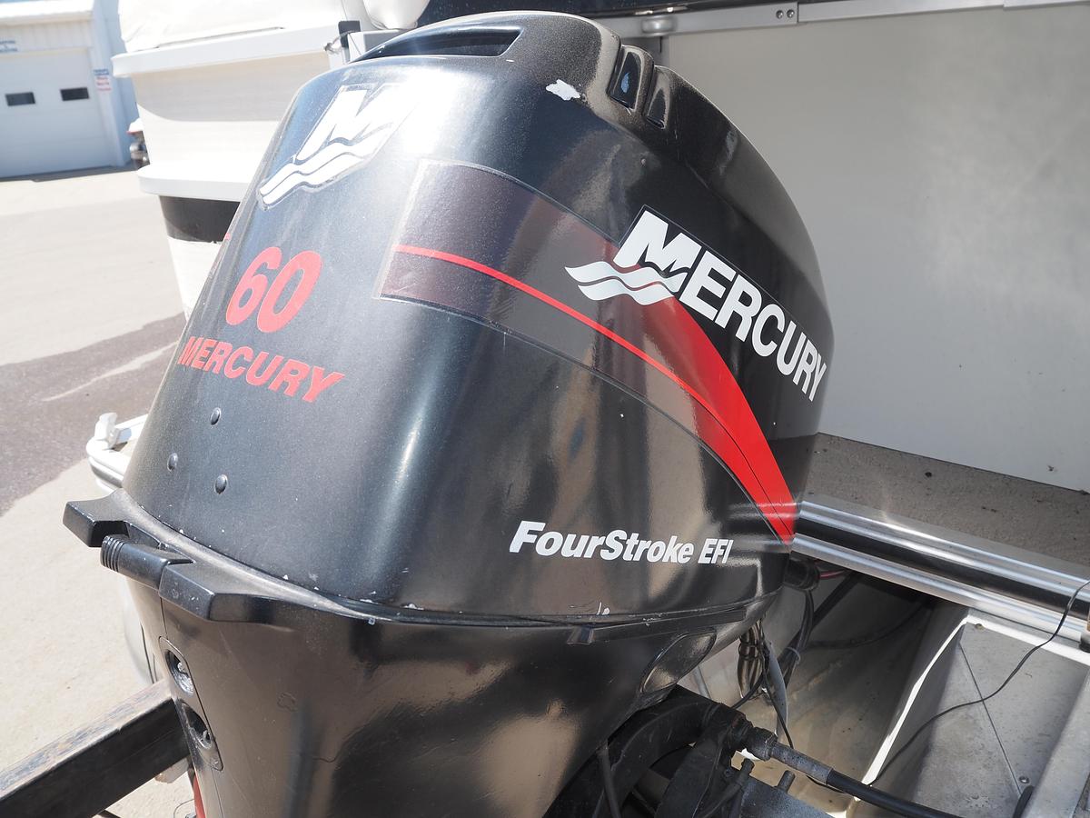 Used 2005 Harris Sunliner 200