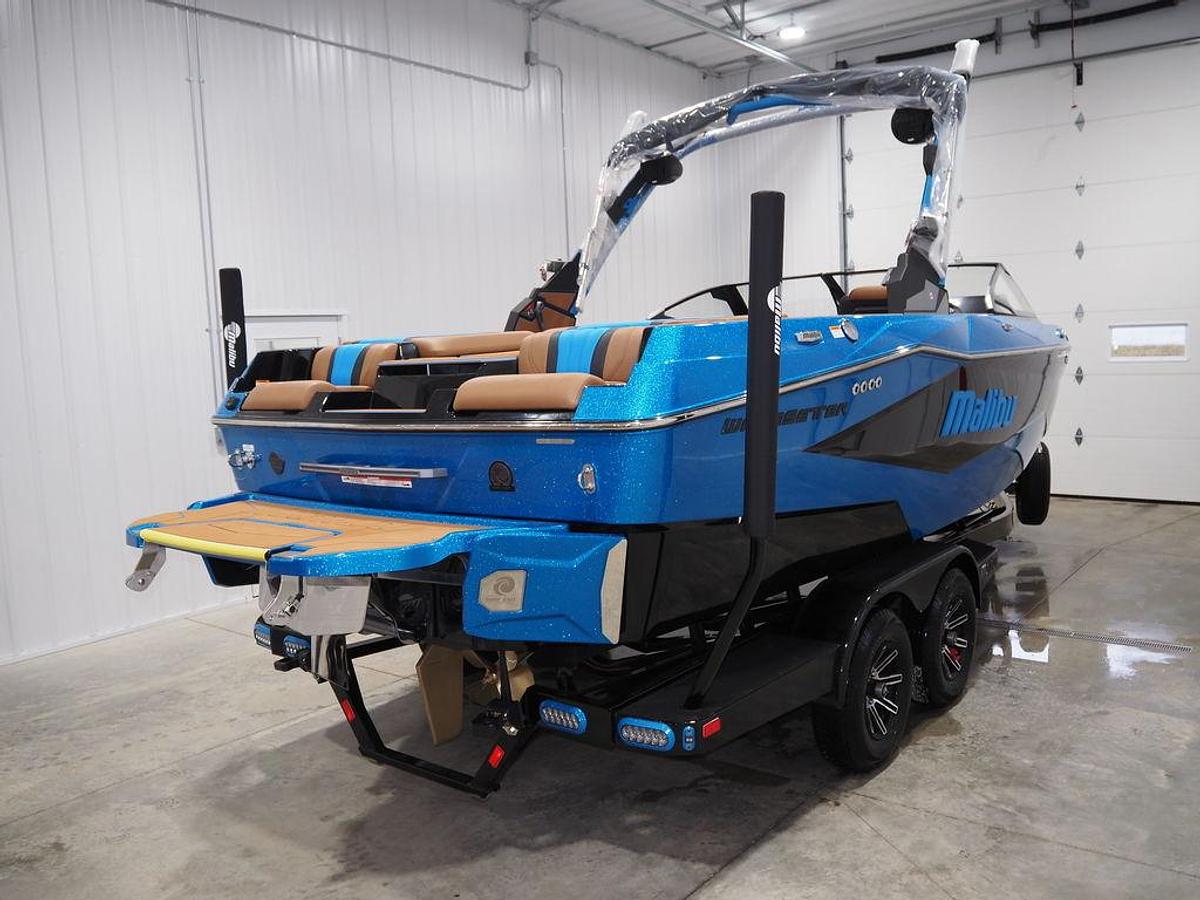 2026 Malibu Boats 22 LSV