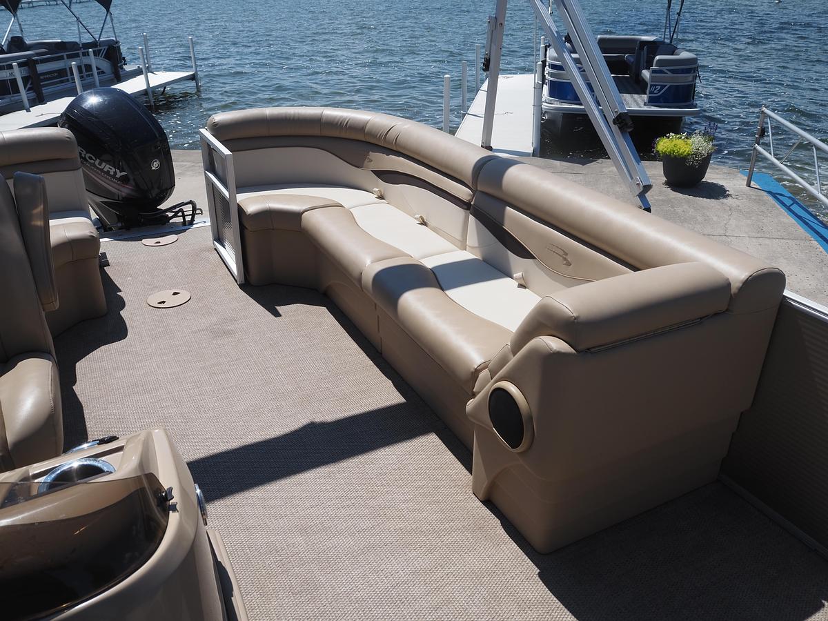 Used 2019 BENNINGTON 21 SSR