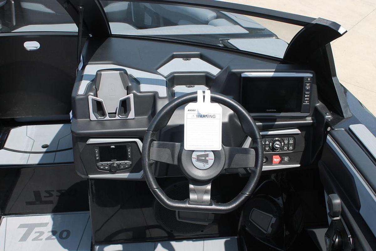 2024 Axis Wake Research T220