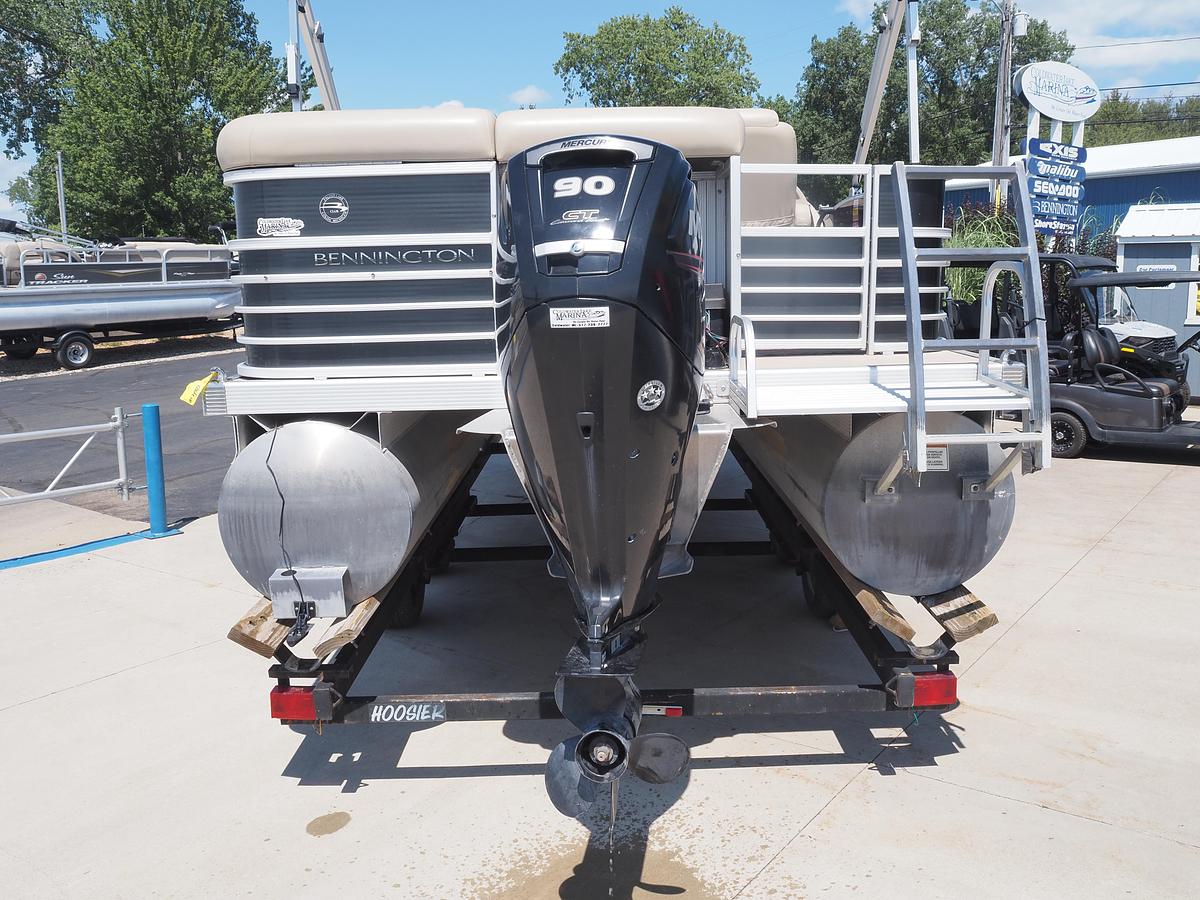 Used 2013 BENNINGTON 2050RL