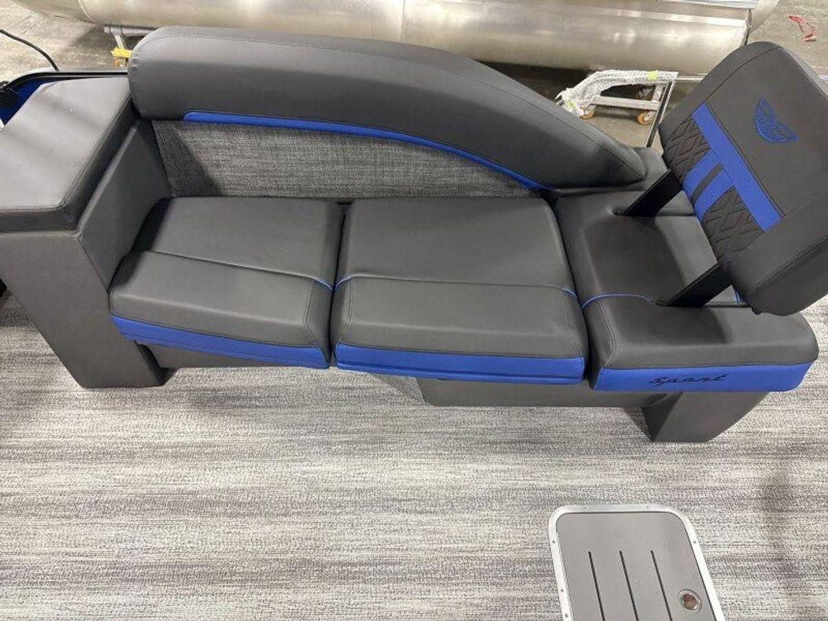 2026 Bennington M Quad Bench 26 MSL