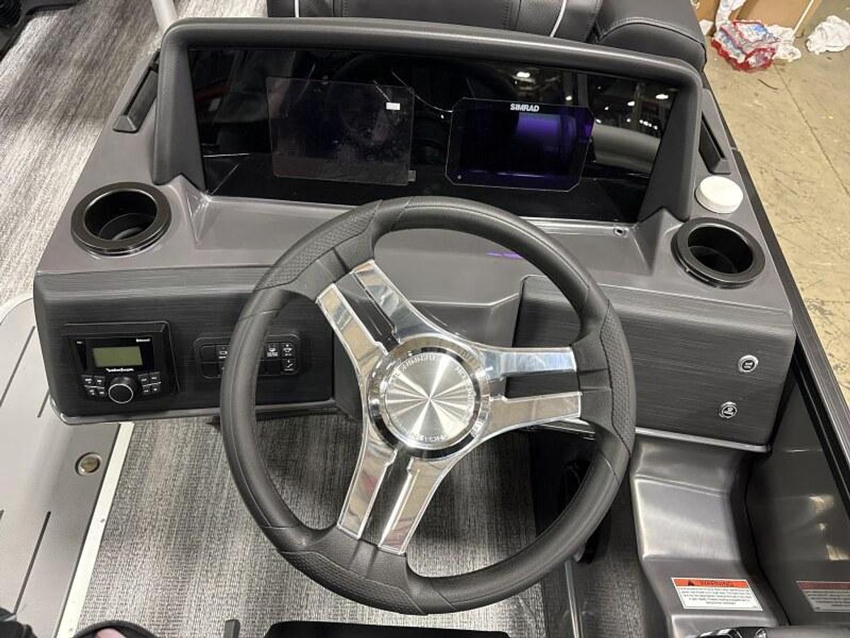 2026 Bennington 22SSRSF