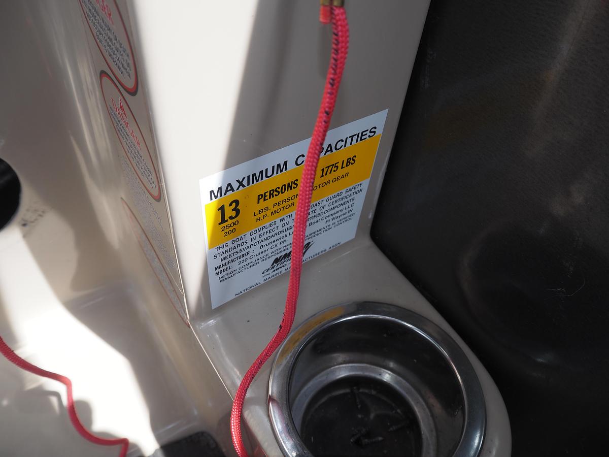 Used 2013 HARRIS CX220