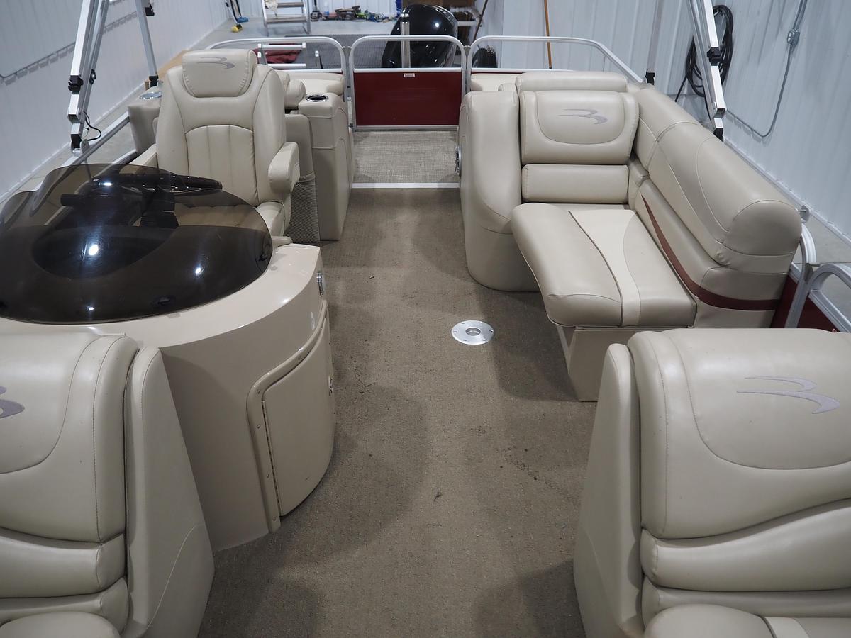 Used BENNINGTON 2375 GCW