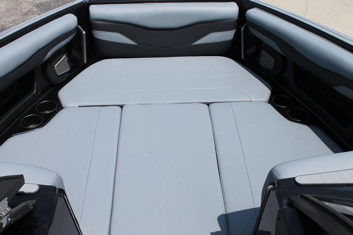 2024 Axis Wake Research T220