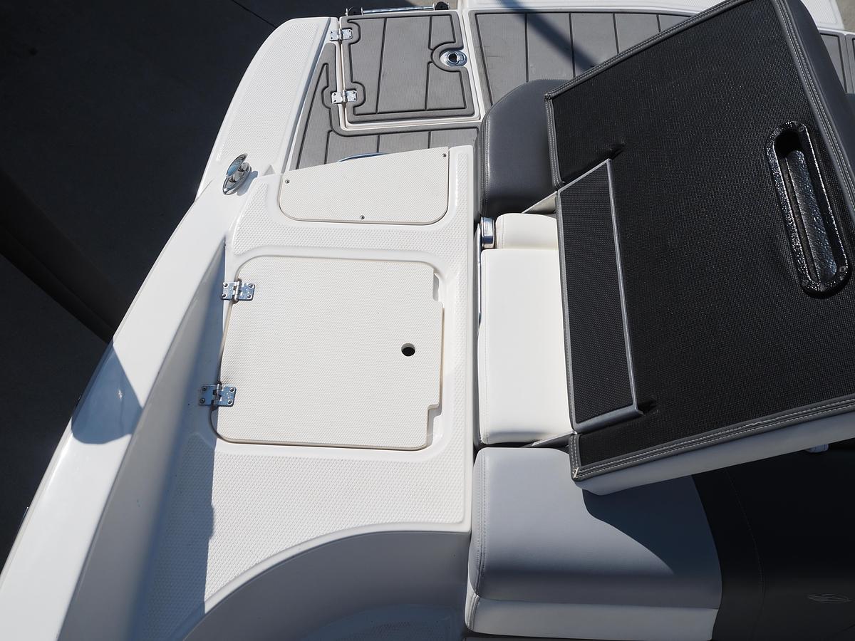 Used 2022 CHAPARRAL 23SSI