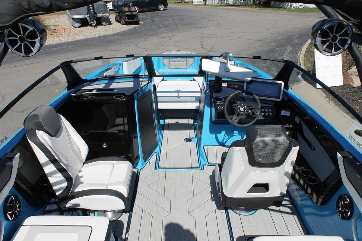 Used 2023 Yamaha Marine 222XE