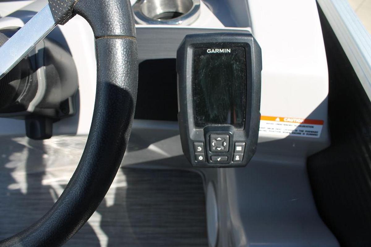 Used 2021 Bennington 22 SSRCX