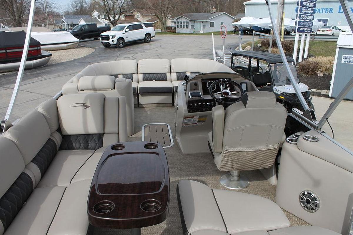 Used 2018 Bennington 23QCL