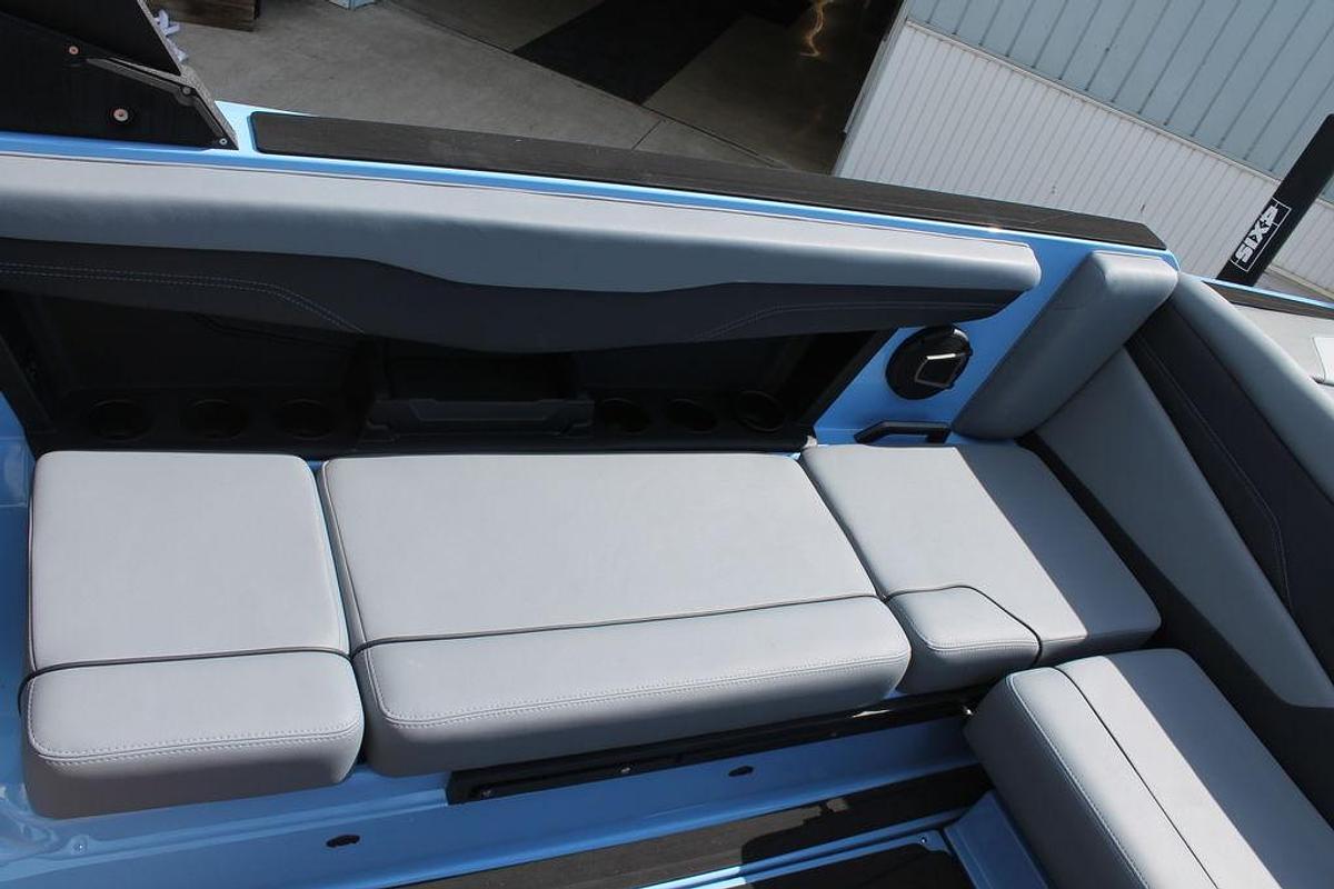 2025 Axis Wake Research T235