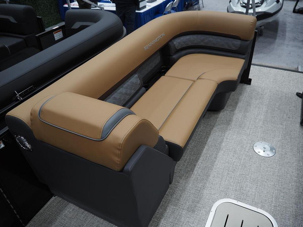 2026 Bennington S Quad Bench 23 SSR