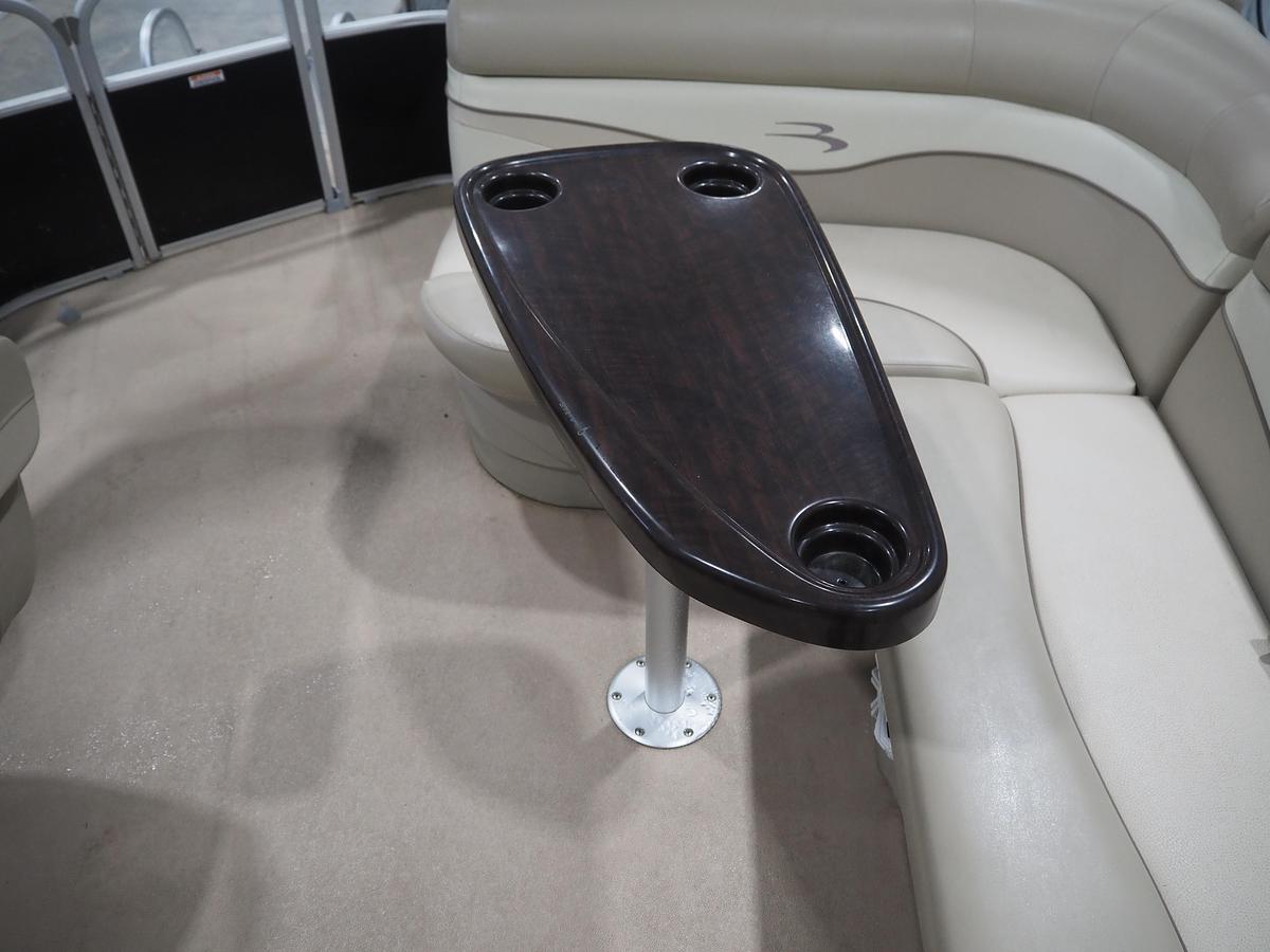 Used 2016 Bennington 21 SL