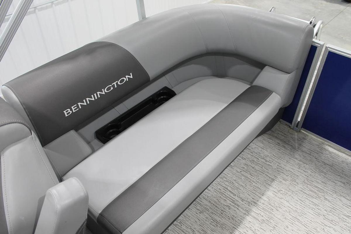 Used 2025 Bennington S Quad Bench 21 SSR