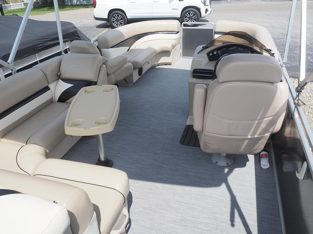 Used 2013 HARRIS CX220