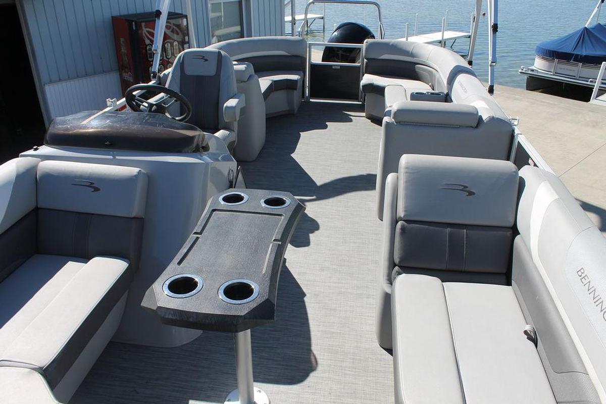 Used 2021 Bennington 22 SSRCX
