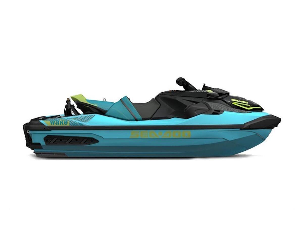 2026 Sea-Doo Wake™ Pro 230 Base