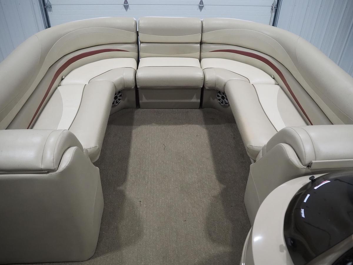 Used BENNINGTON 2375 GCW