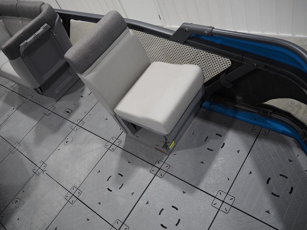 Used 2023 Sea-Doo Switch® 16-130 hp