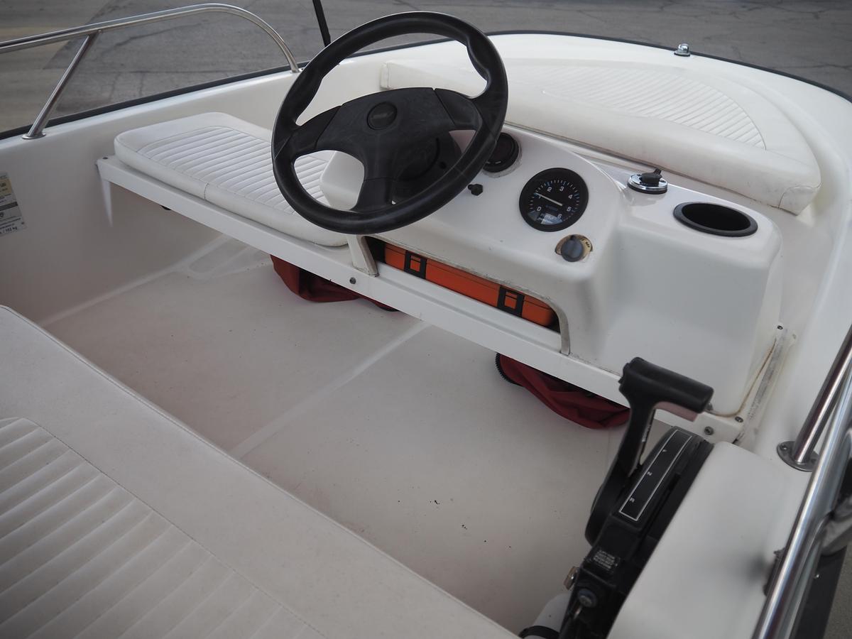 Used BOSTON WHALER