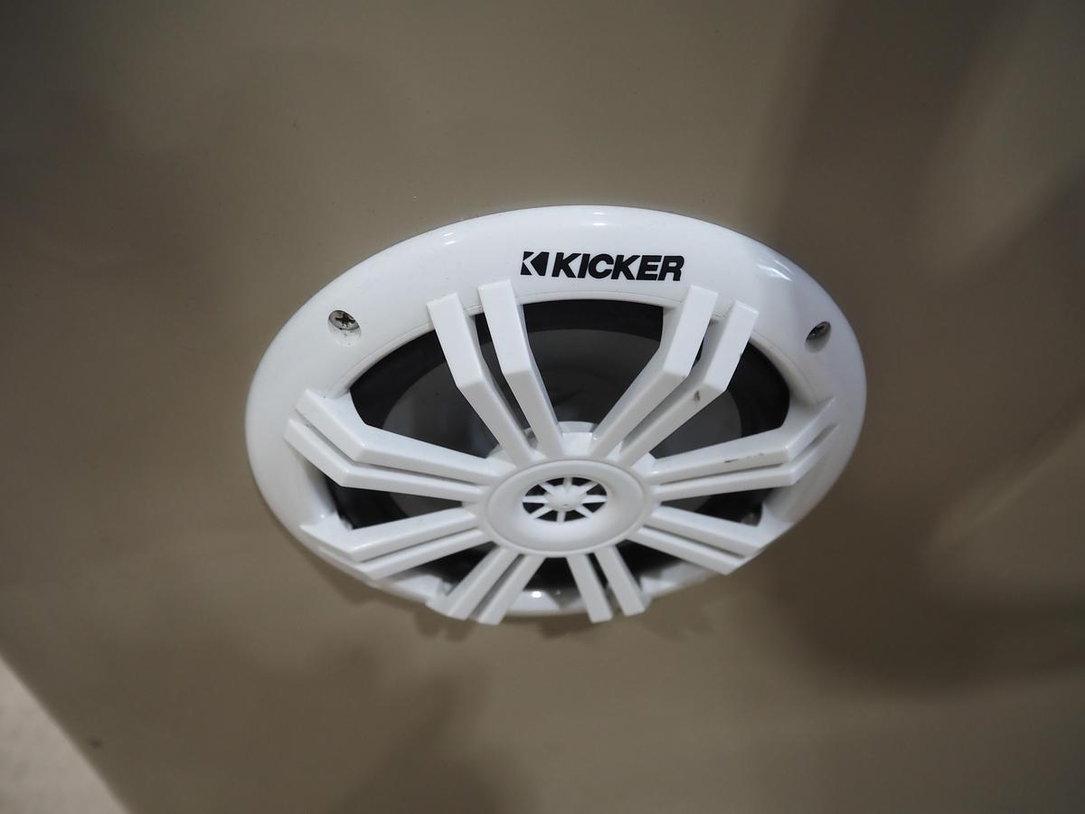 Used 2016 Bennington 21 SL