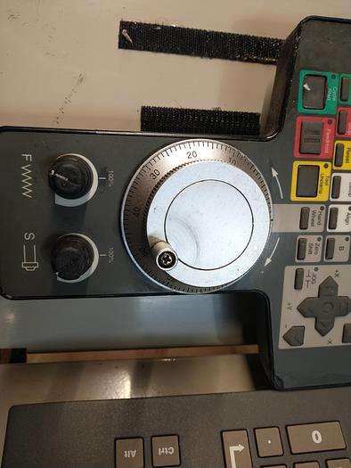 Used Cincinnati Acramatic A2100 W- hand control remote GH119