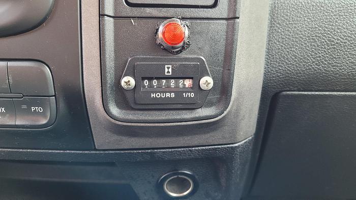 Used Elliott V60 60ft Bucket Boom on 2015 Ram 5500 Flatbed Truck - M71874 