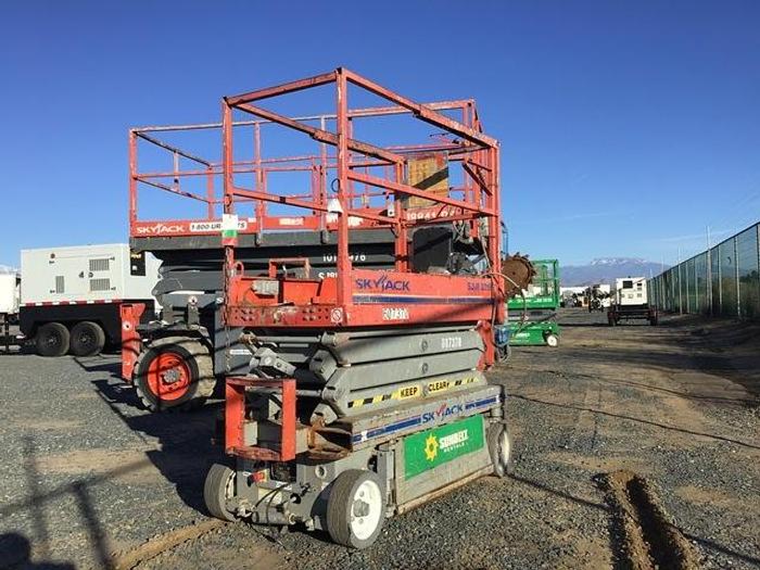 Used 2012 SKYJACK SJ3219 DC SCISSOR LIFT