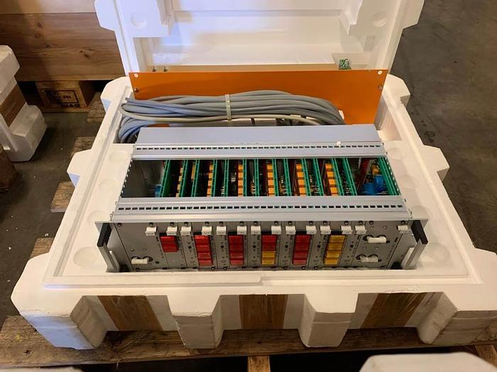 Mak 6M25C marine propulsion engine unused with spares and certificates.