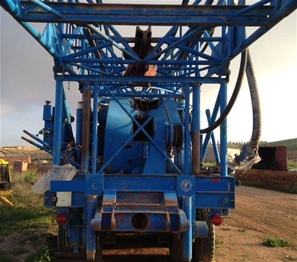 Used Failing 3000-CF Drill Rig