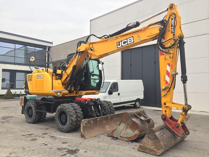 Used 2014 JCB JS 145W
