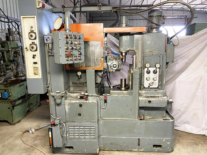 Used CIMA P4-AU Gear Hobbing Machine