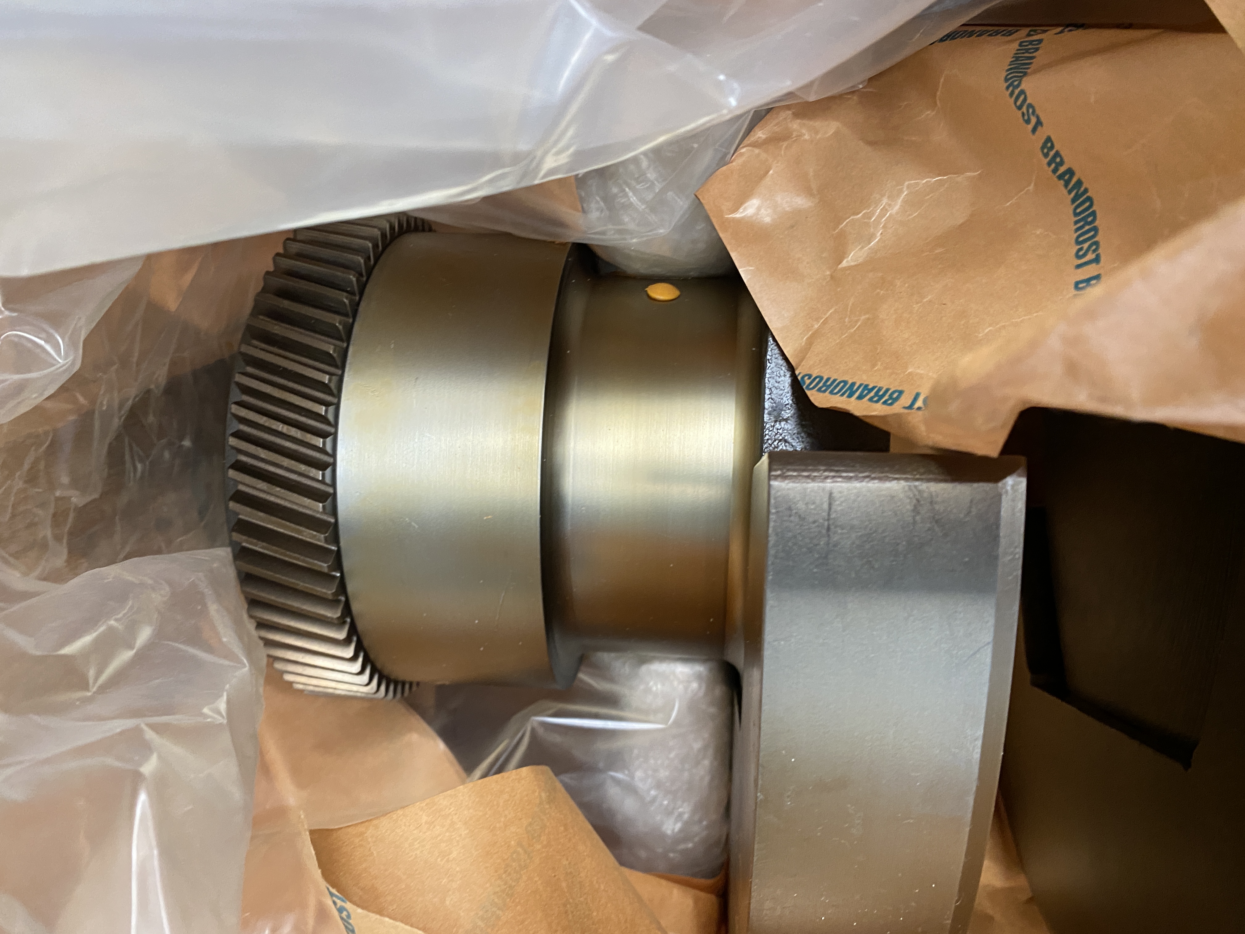 2008 CRANKSHAFT MWM TBD604BV16 NEW !!