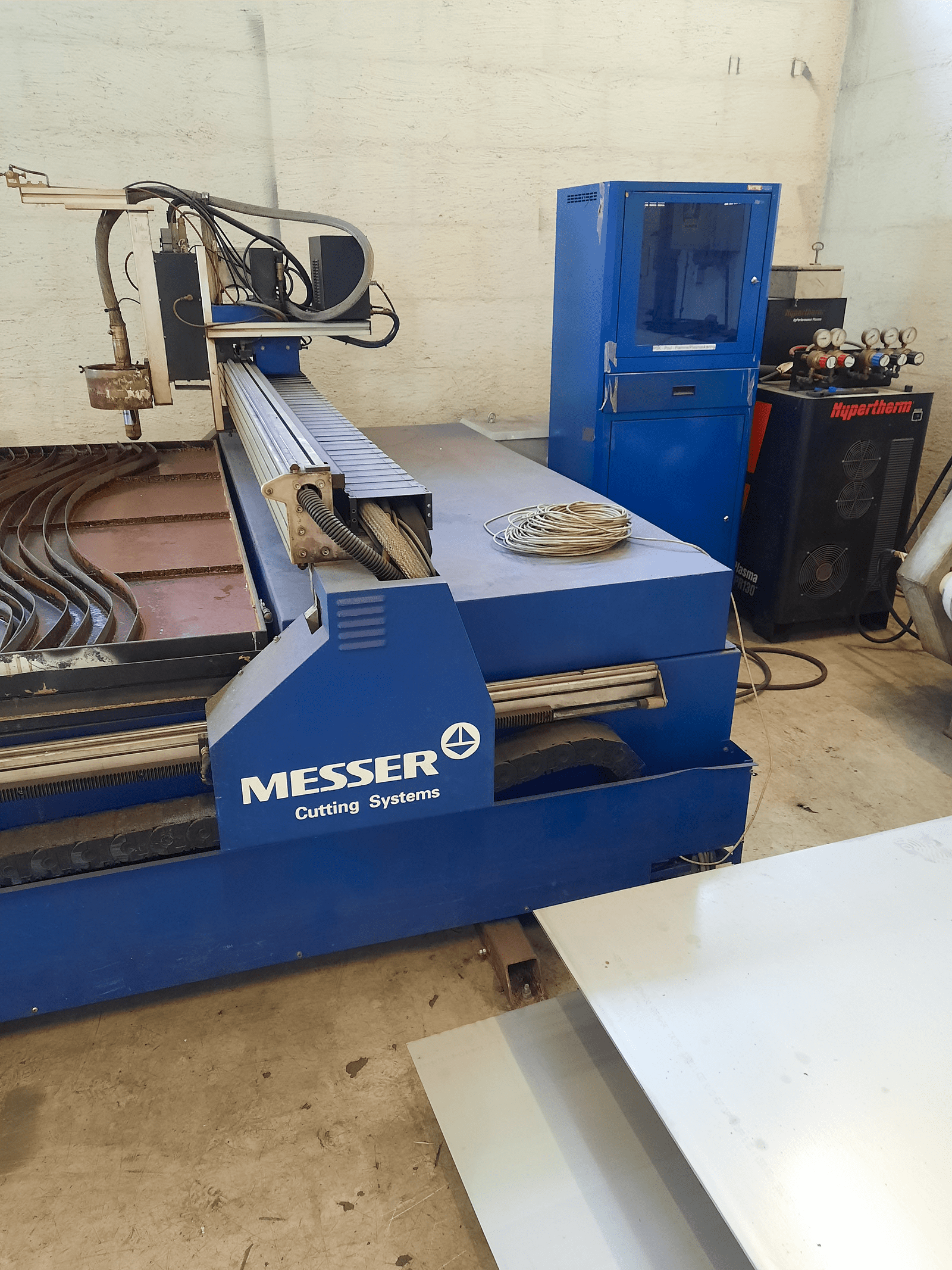 Messer Cutting Systems 4020 Plasma Cutting