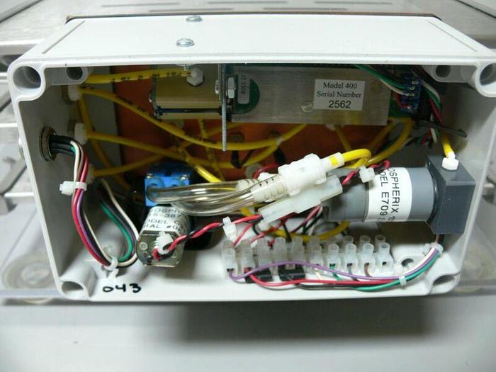 Used Acrylic C02 N2/O2 Chamber w/ Aluminum Shelves