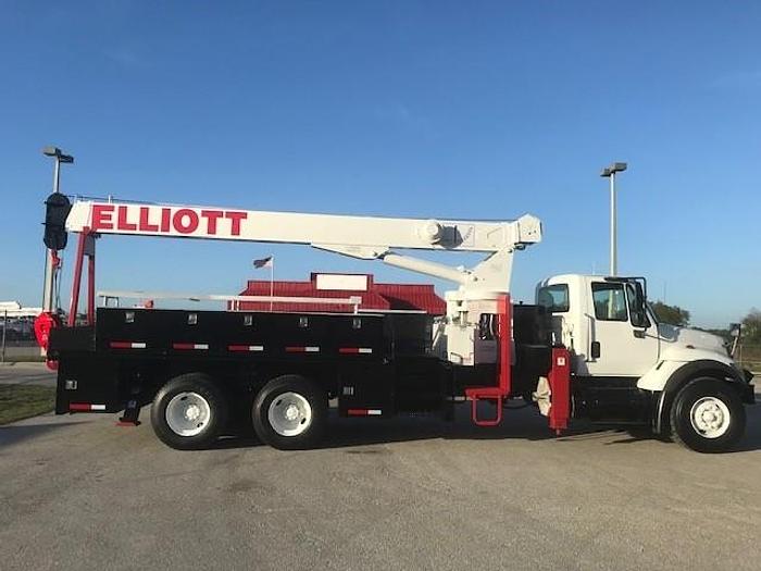 Used 2007 International 7500 Elliott 1860F 18 Ton Crane Truck - C04510