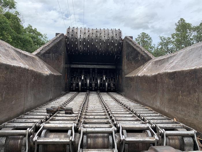 Used 2006 Morbark 6600TX/ on tracks