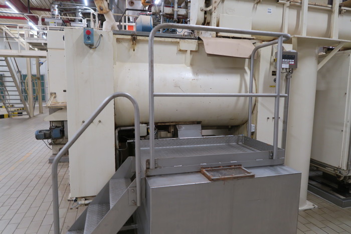 Used (4) x BEETZ 1000kg CHOCOLATE MIXERS